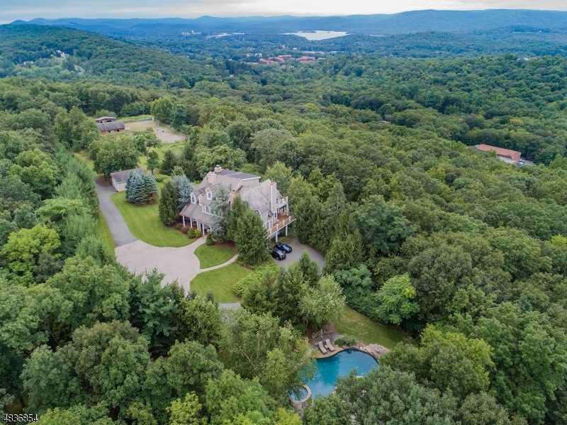 332 Conklintown Rd, Ringwood, NJ 07456 - photo 1