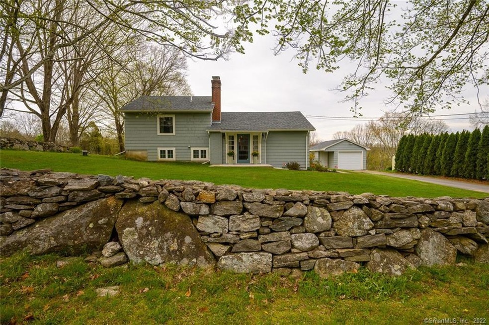 53 Prospect St, Woodstock, CT 06281 - photo 1