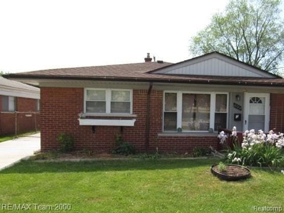 6784 Cooper St, Taylor, MI 48180 - photo 1