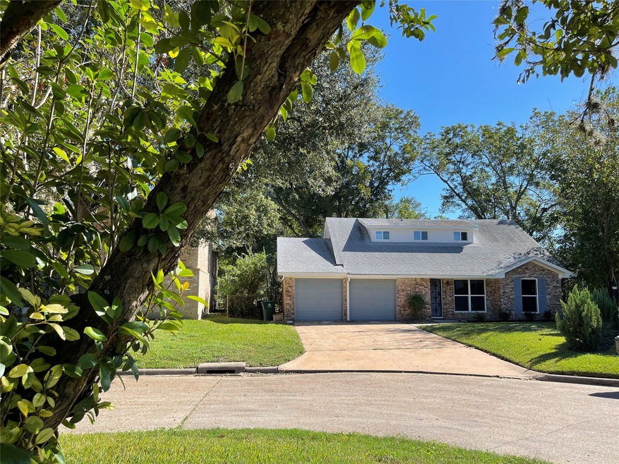 3914 Southmore Cir, Houston, TX 77004 - photo 1