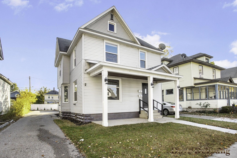 1-web-or-mls-72-w-17th-st