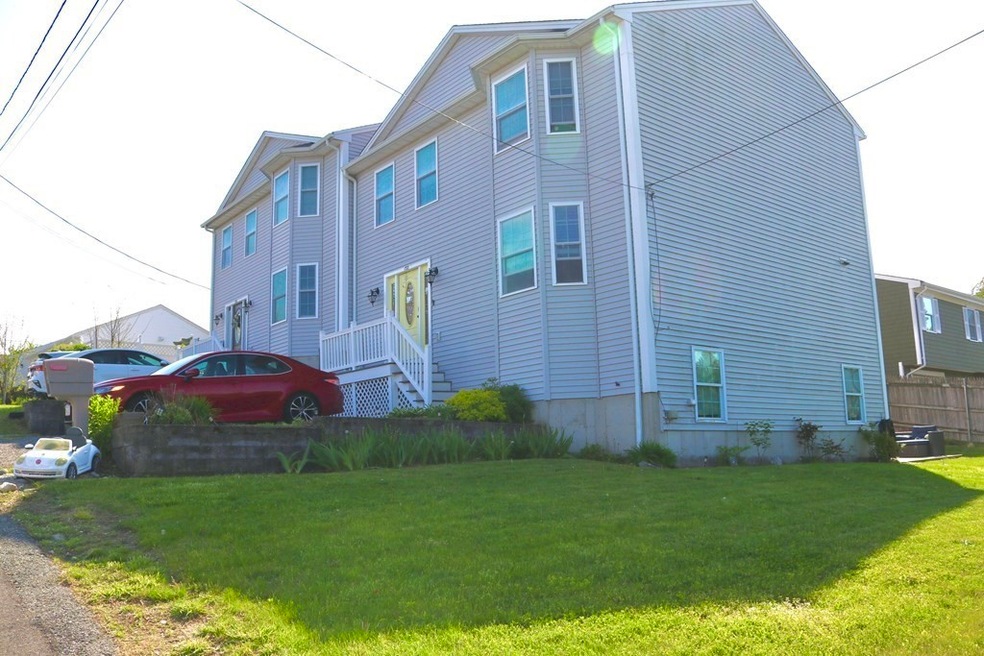 133 Carter St unit 133, Fall River, MA 02721 - photo 1