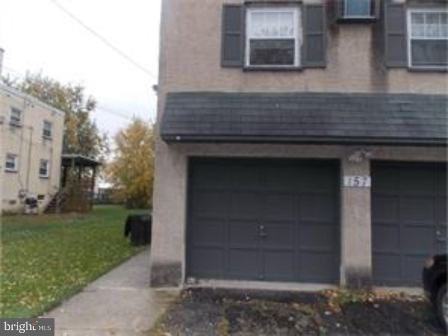 157 N Wycombe Ave unit B, Lansdowne, PA 19050 - photo 1
