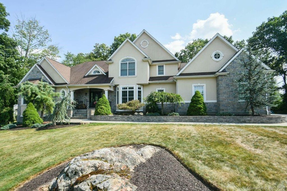 70 Atwood St, Middlebury, CT 06762 - photo 1