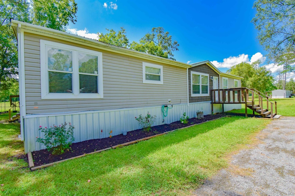 135 Kilmer Dr, Vidor, TX 77662 - photo 1