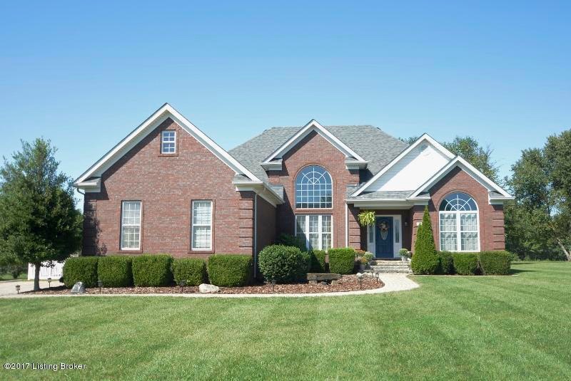 423 Blackberry Cir, Mount Washington, KY 40047 - photo 1