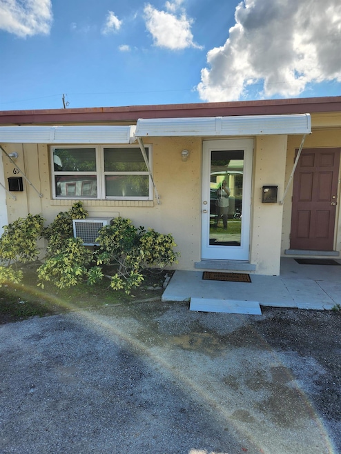 For Rent $1,375/month