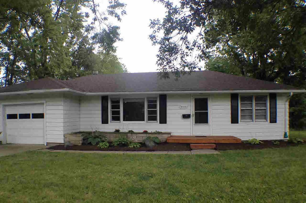 4010 N New York Ave, Muncie, IN 47304 - photo 1