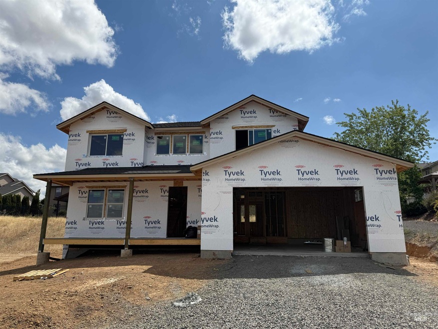 For Sale $674,000