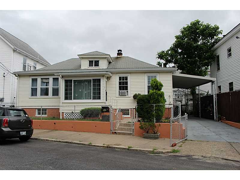 72 Sharon Ave, Pawtucket, RI 02860 - photo 1