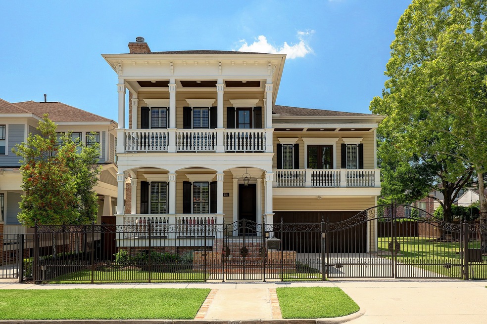 718 E 7th 1/2 St, Houston, TX 77007 - photo 1