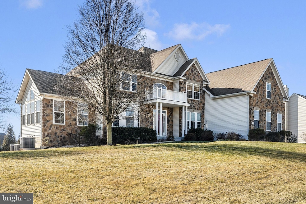 1068 Briarbend Way, Greencastle, PA 17225 - photo 1