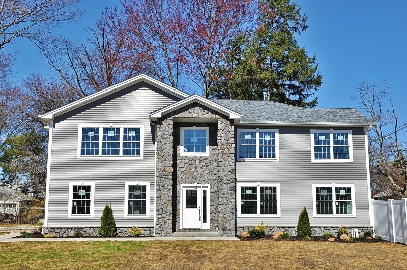 1275 Dovs Ct, Linden, NJ 07036 - photo 1