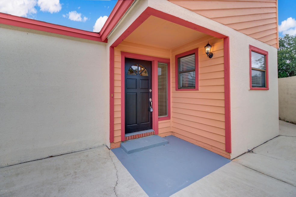 Rave Home Staging (26)