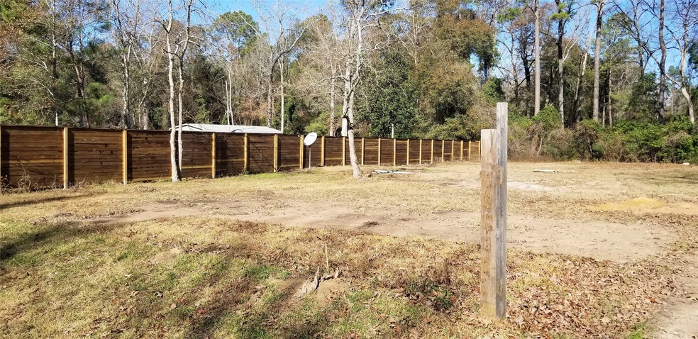 0 White Oak Dr unit 83620048, Conroe, TX 77306 - photo 1