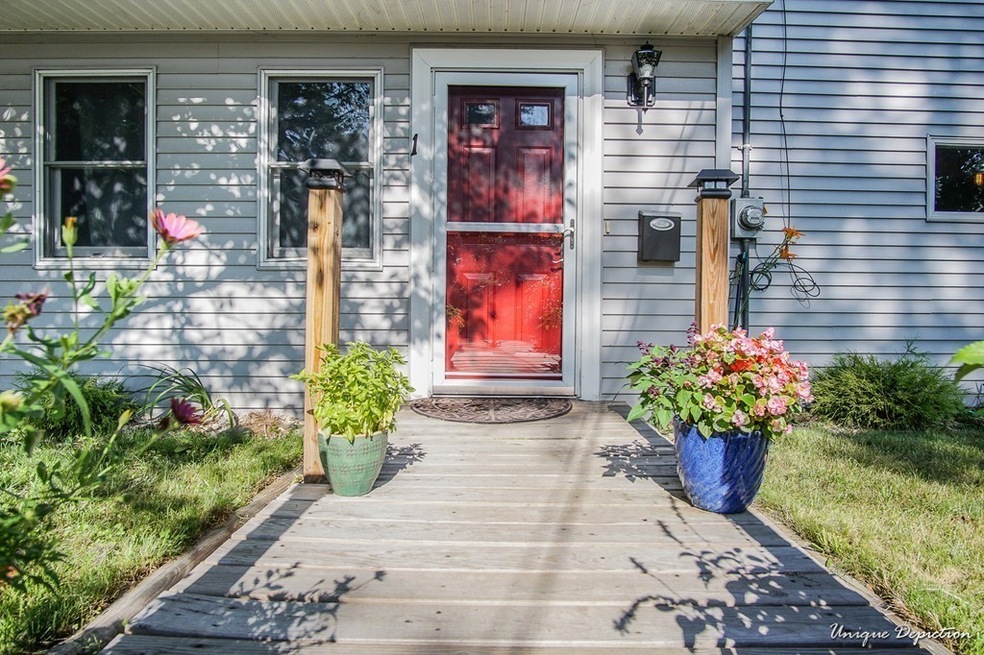 1 Whittier Place, Haverhill, MA 01832 - photo 1