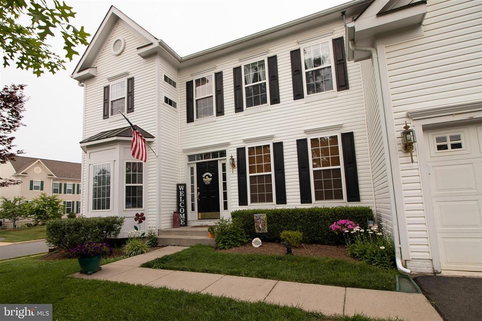 17573 Tedler Cir, Round Hill, VA 20141 - photo 1