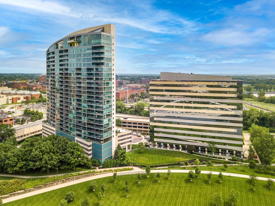 1 Miranova Place Unit 710-1.jpg-FULL