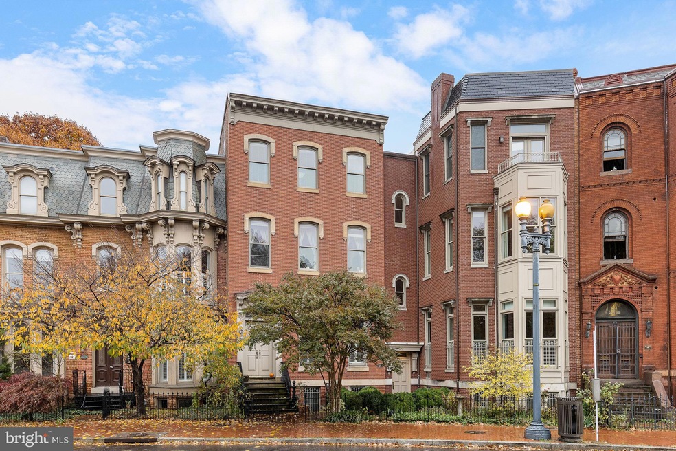 20 Logan Cir NW unit 3-3, Washington, DC 20005 - photo 1