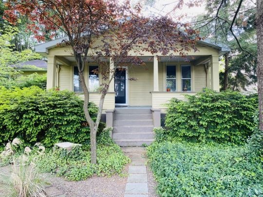61 Hudson Ave.