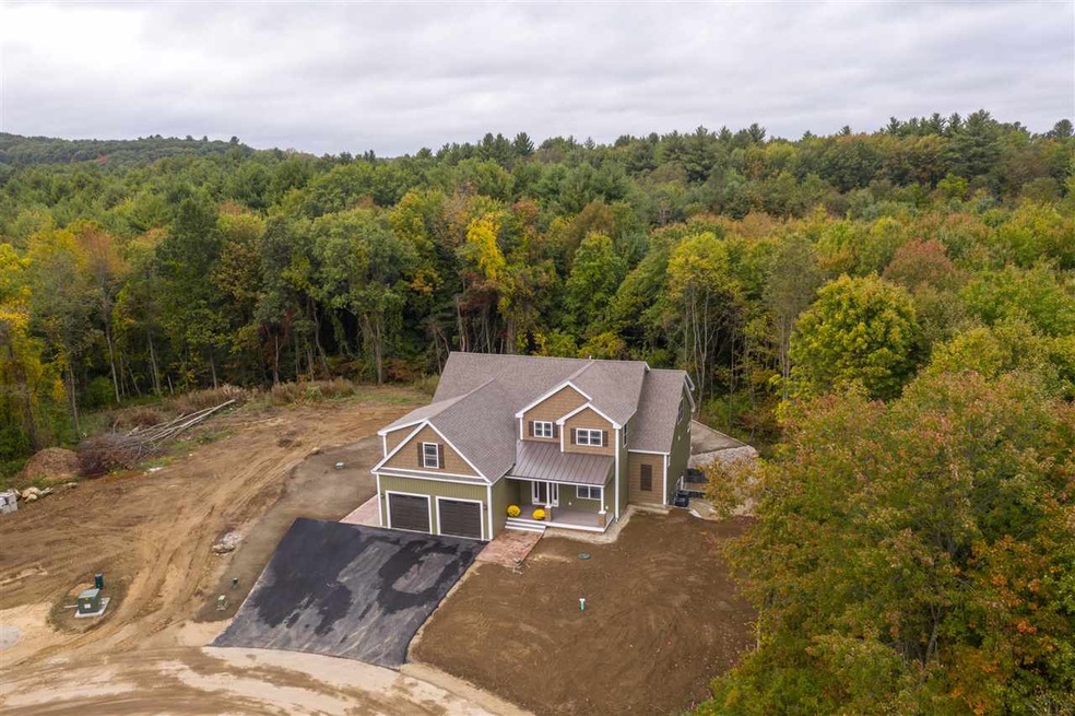 12 Oldenburg Ln, Rollinsford, NH 03869 - photo 1