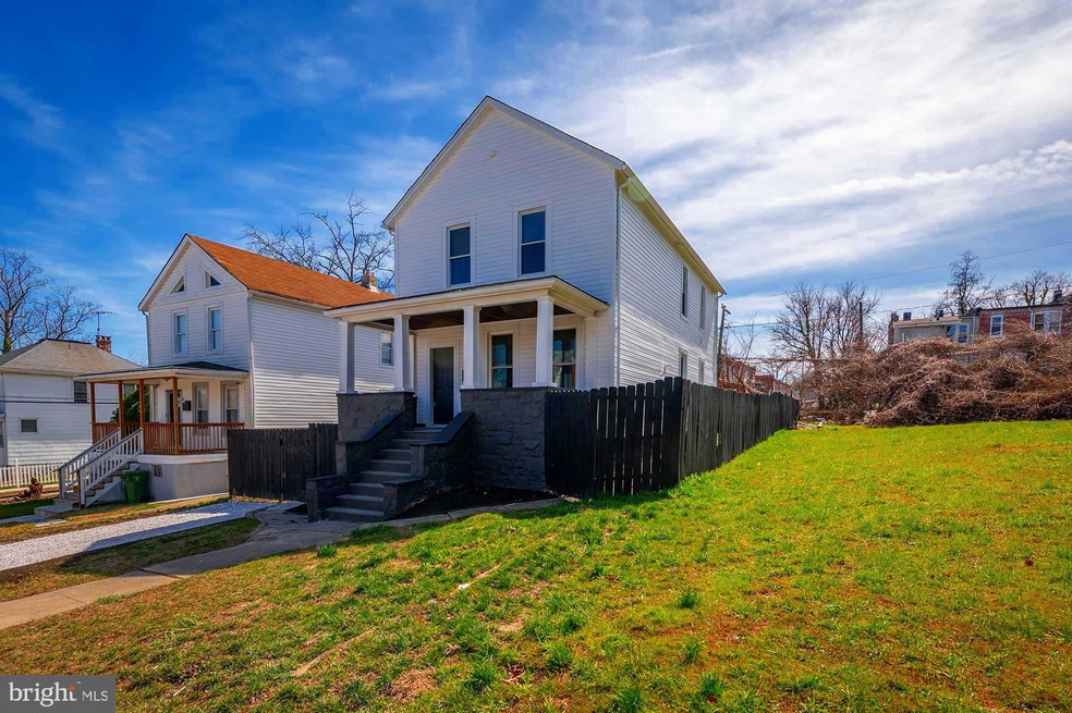 721 E 43rd St, Baltimore, MD 21212 - photo 1