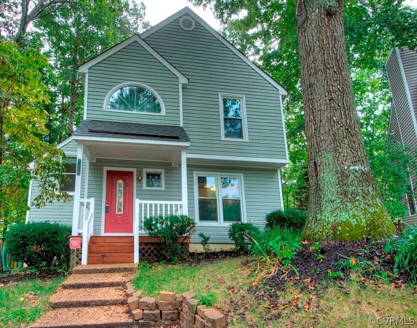 Welcome to 1418 Sycamore Ridge Court!