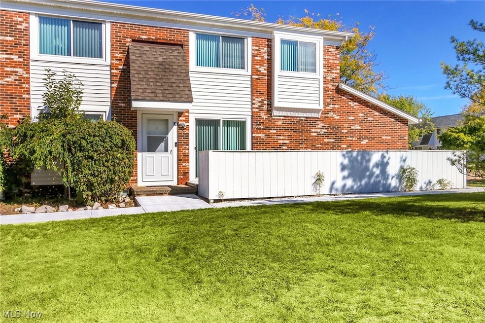 5510 Wildwood Ct unit 81-A, Willoughby, OH 44094 - photo 1