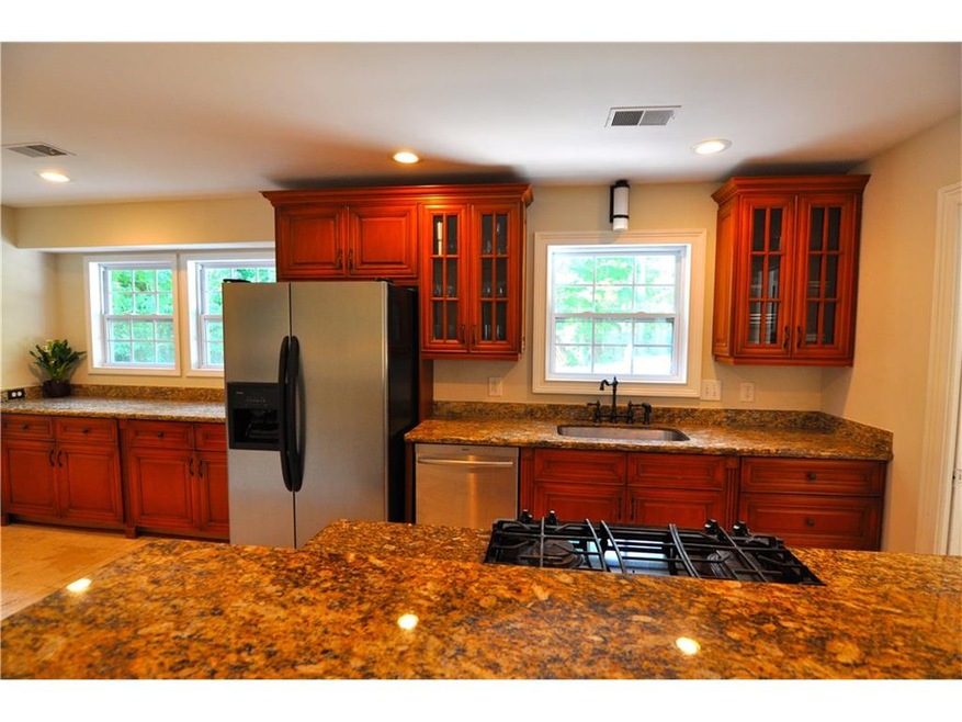 3054 Castleton Way, Marietta, GA 30062 - photo 1