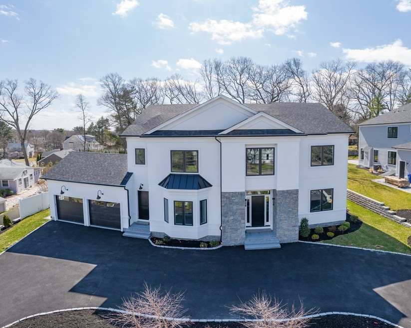 819 Dedham St, Newton Center, MA 02459 - photo 1