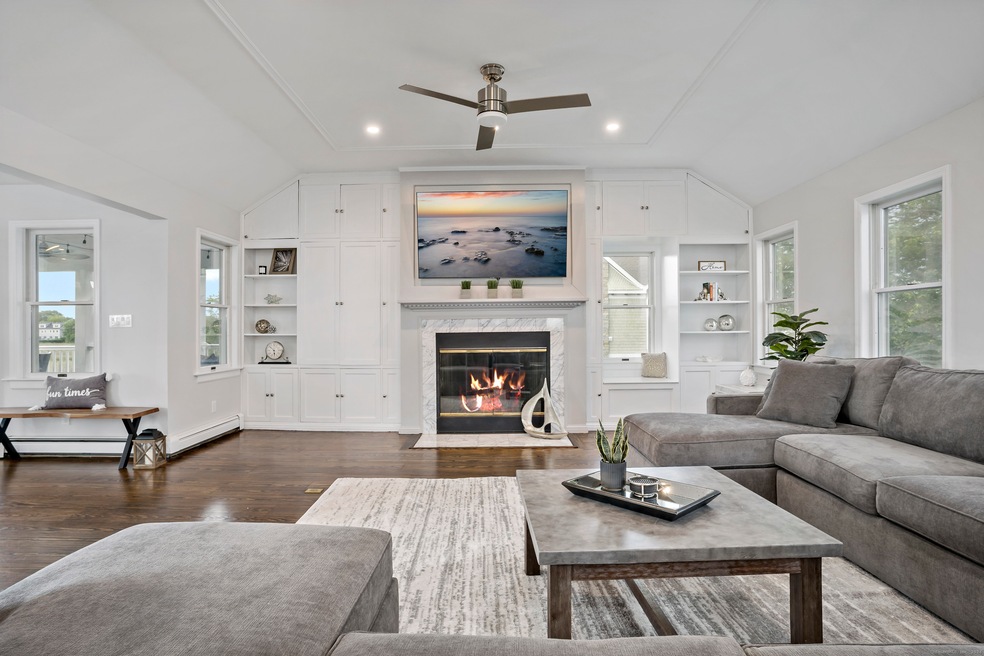 1016 Fairfield Beach Rd, Fairfield, CT 06824 - photo 1