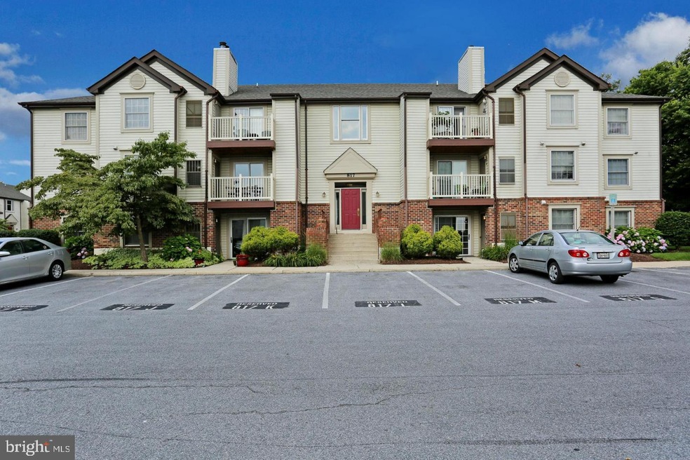 817 Stratford Way unit E, Frederick, MD 21701 - photo 1