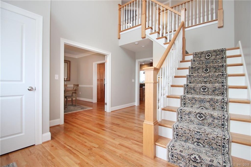 785 Mapleton Ave, Suffield, CT 06078 - photo 1