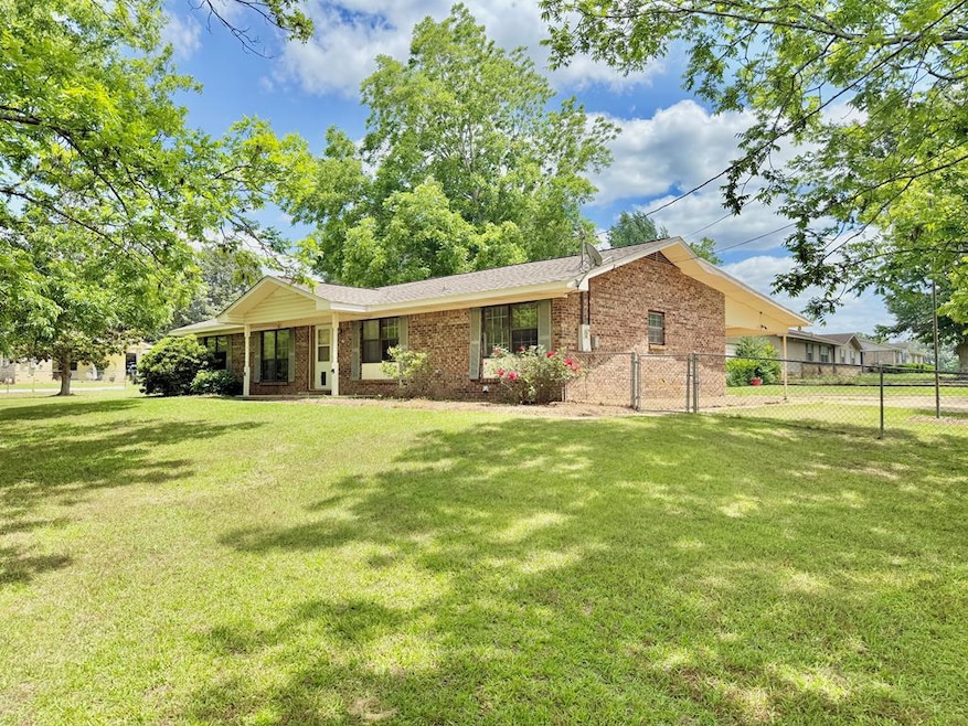 Pending $210,000 • Co-Listing Agent