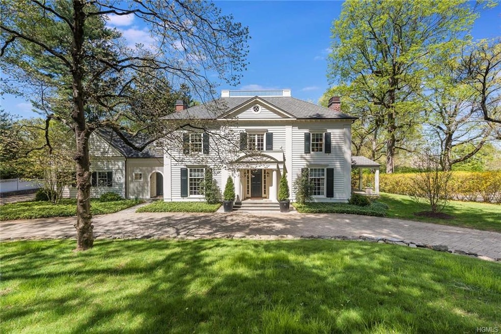 35 Matthiessen Park N, Irvington, NY 10533 - photo 1