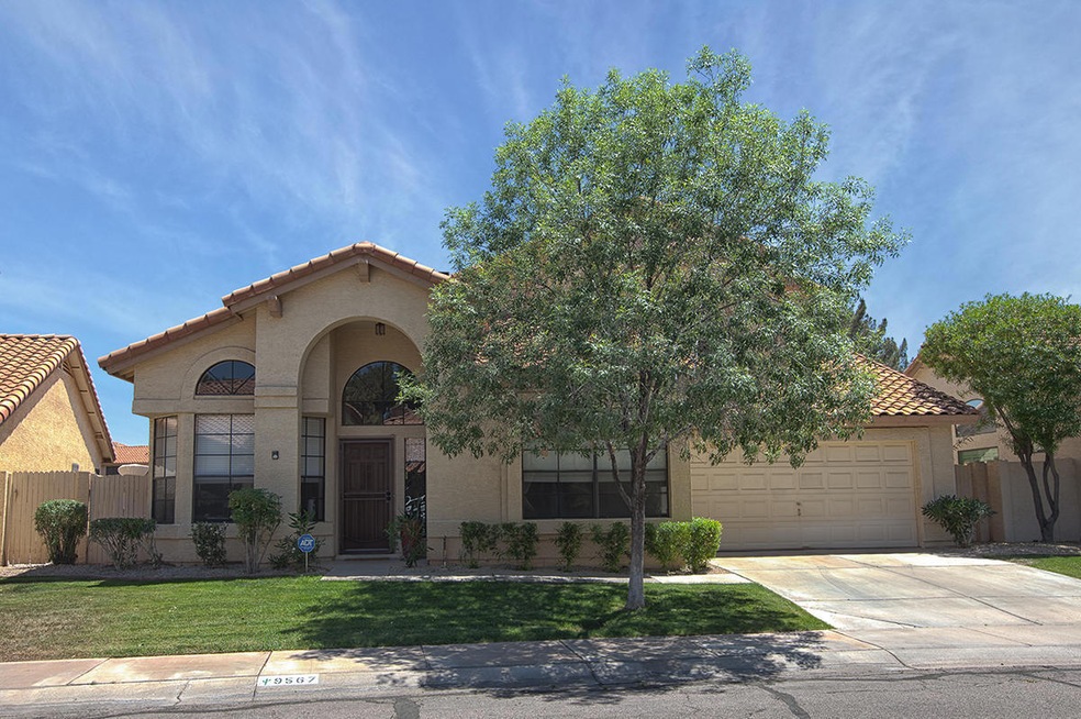 9567 S Ash Ave - Front1