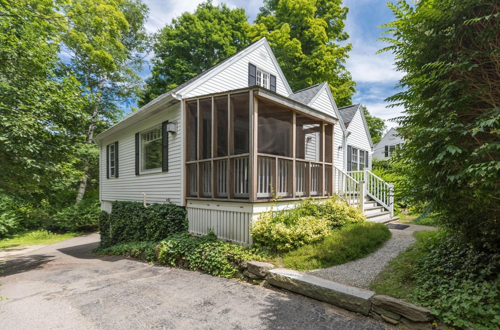 65 Broad St, Portsmouth, NH 03801 - photo 1