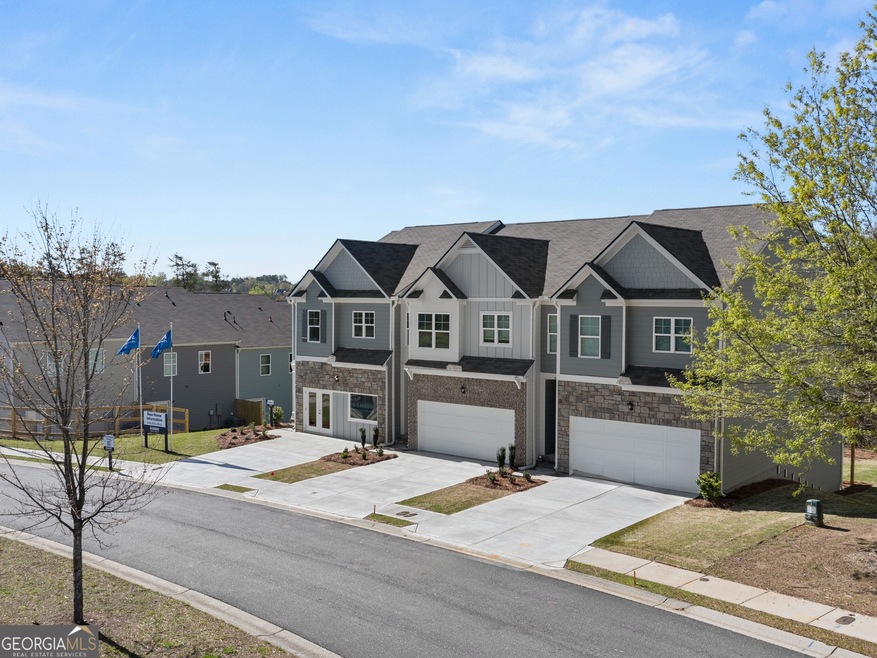 sudbury townhomes exterior at mountain park georgi