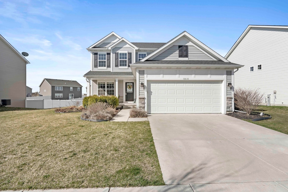 10610 Fairview Place, Saint John, IN 46373 - photo 1