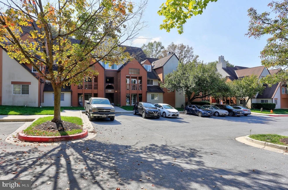 4952 Columbia Rd unit 2, Columbia, MD 21044 - photo 1