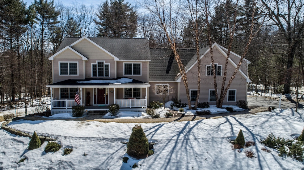 35 Leisure Point Rd, Standish, ME 04084 - photo 1