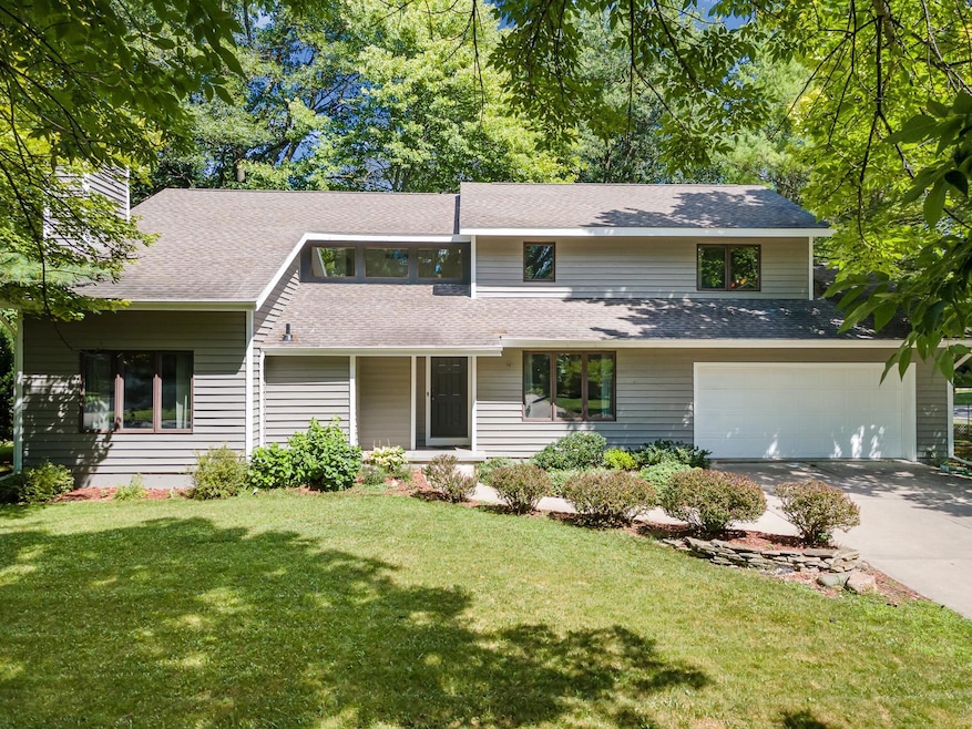 Sold $285,000