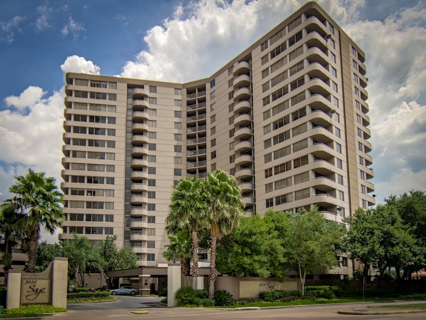 Sage Condominiums unit 613, Houston, TX 77056 - photo 1