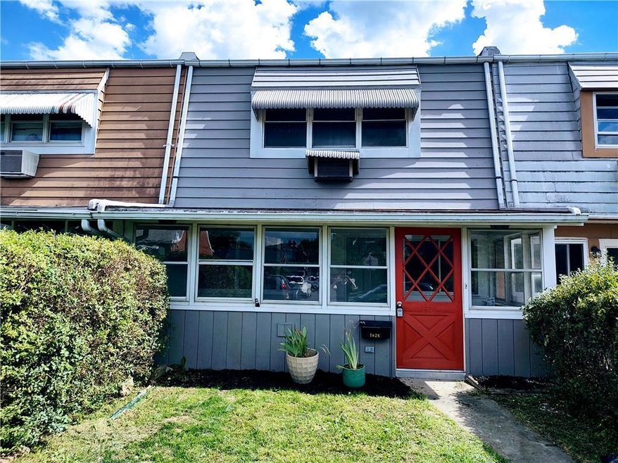 1626 E Cambridge St, Allentown, PA 18109 - photo 1