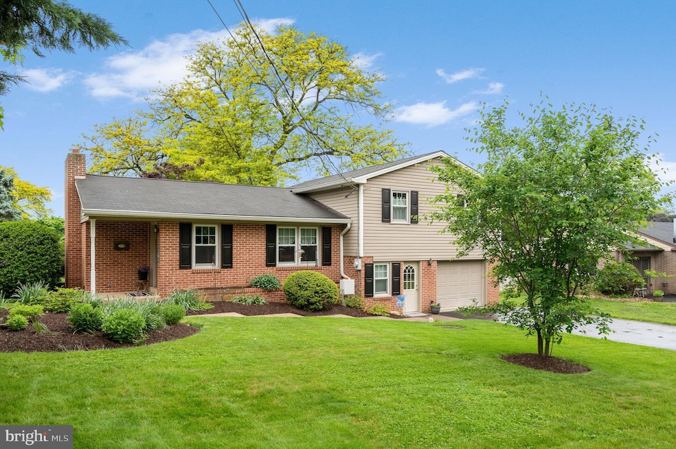 291 Rolling Terrace, Leola, PA 17540 - photo 1