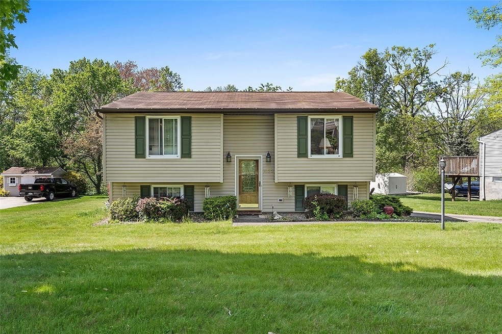 Charming home in a great neighborhood!