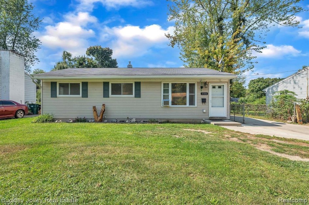 Great Ranch in a Quiet Neighborhood