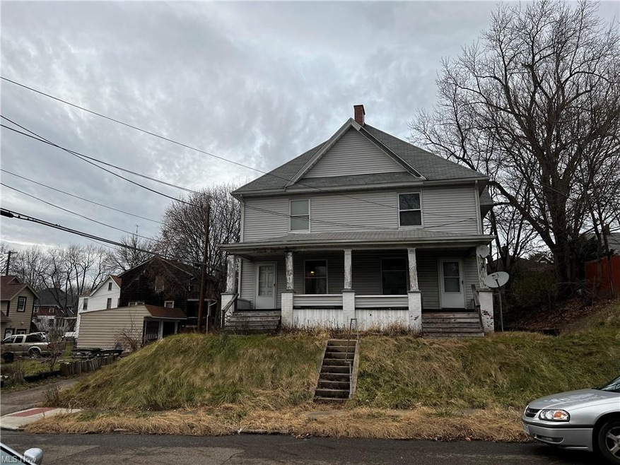 813 13th St NW, Canton, OH 44703 - photo 1