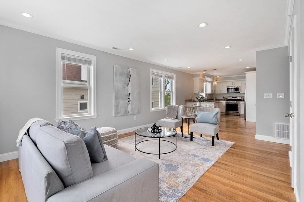 7 Wales St unit 3, Boston, MA 02124 - photo 1