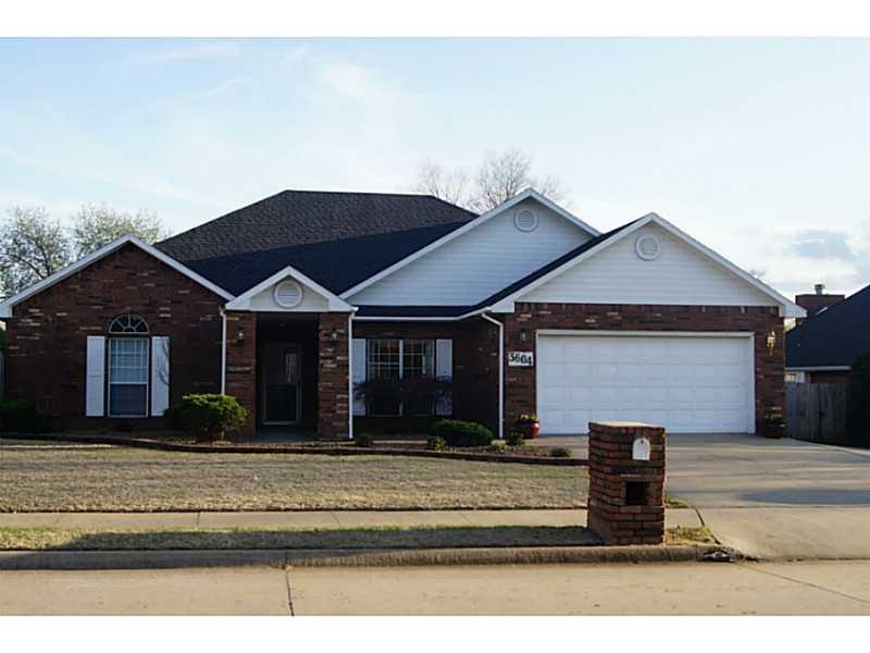 3604 W Beech Dr, Rogers, AR 72756 - photo 1
